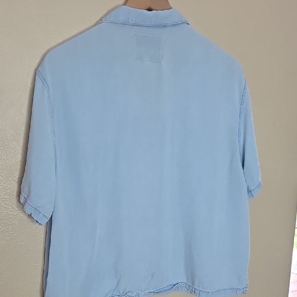 Lola River Light Wash Chambray Short Sleeve Boxy Crop Relaxed Button Up Shirt XL - Picture 6 of 11